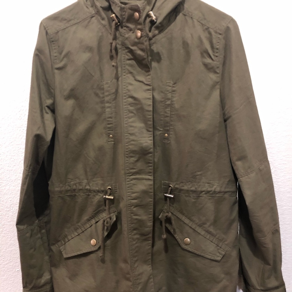 Women’s large Army green jacket
